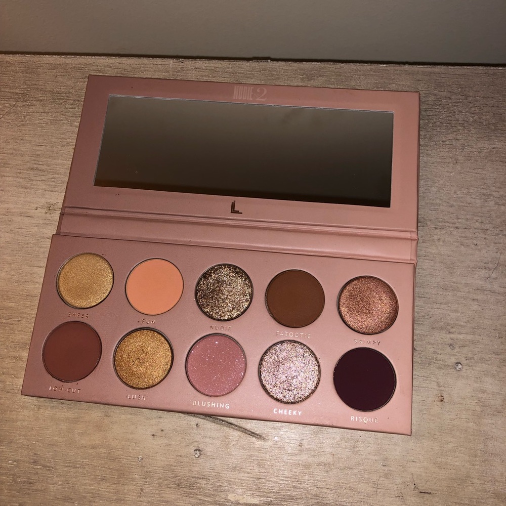 Laura Lee Los Angeles nudie 2 palette